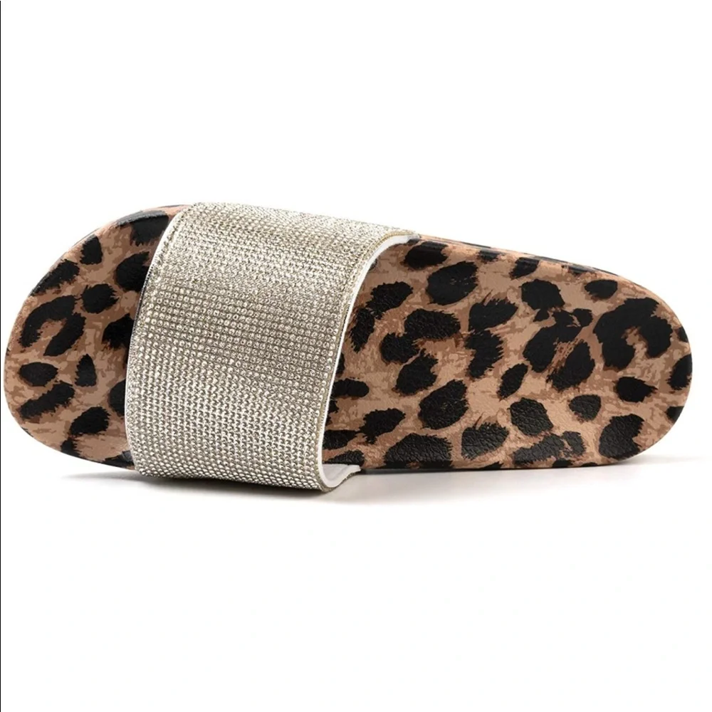 NWT Women's Slides Leopard Rhinestone Glitter Slip On Footbed Platform Sandals - Picture 3 of 10